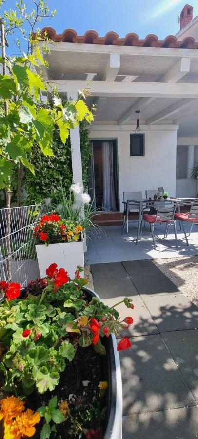 Apartman Stura 1 Zadar Bagian luar foto